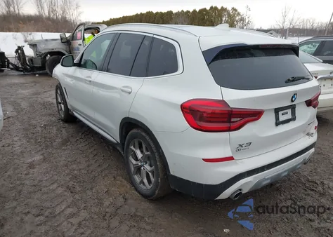 2021 BMW X3 xDrive30I z USA, uszkodzony, nr VIN 5UXTY5C06M9G26654